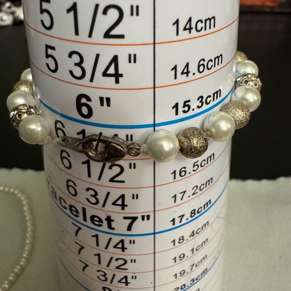 Elegant Dainty Pearl Bracelet Set- White Simulated
Pearls with Silver Accents - Picture 6 of 8